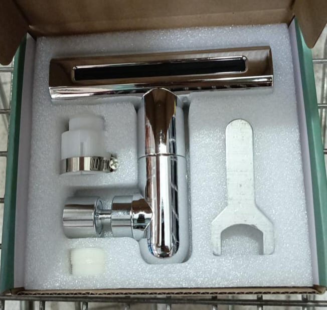 Cabezal de Grifo 4 en 1 ✅ | Multifunctional Universal Shower ®